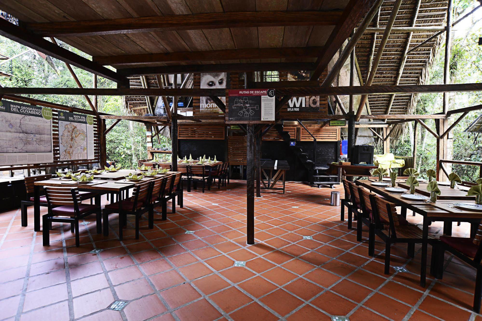 Jamu Lodge Puerto Montufar Exterior photo